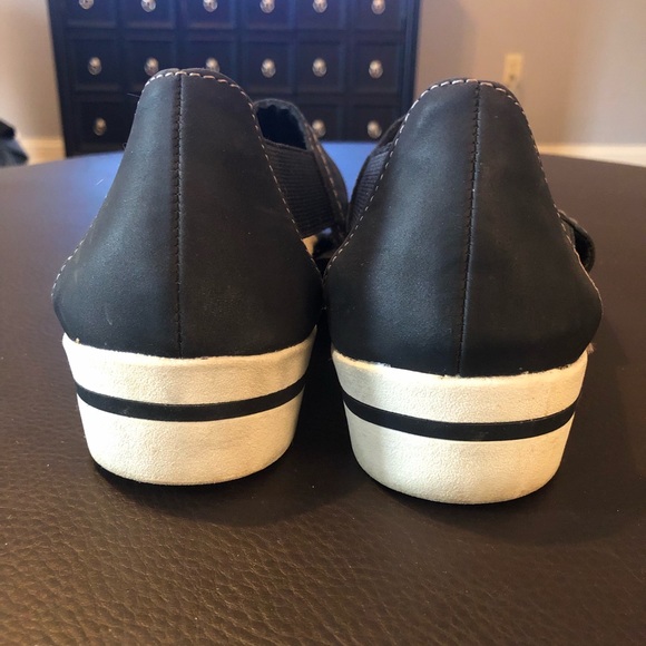 EARTH ORIGINS Black Open Toe Sneaker Sandals CARLRY CONNIE Size 8.5. - Picture 4 of 5